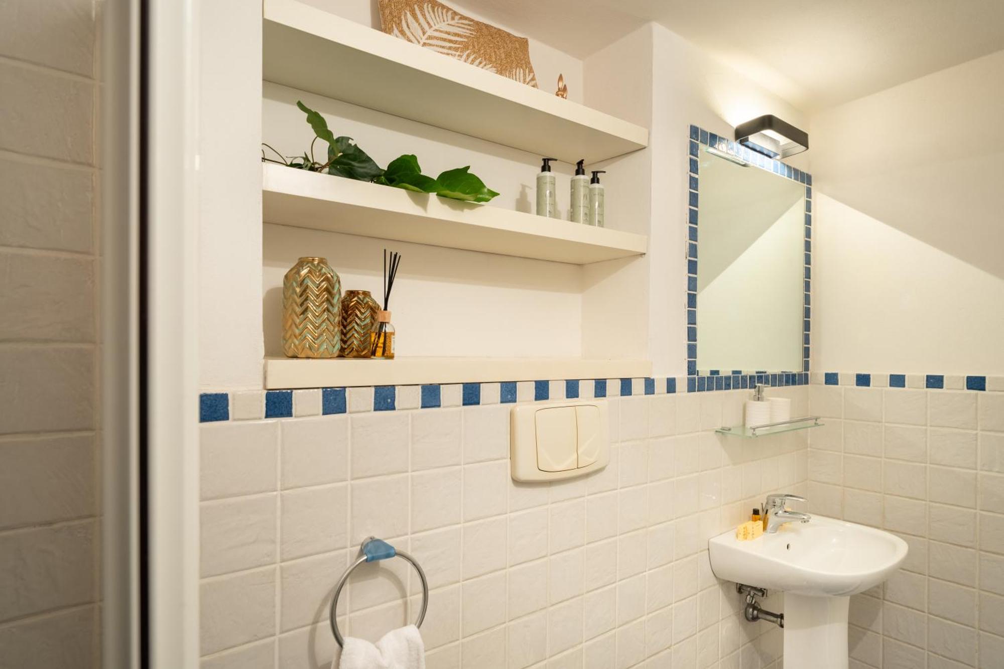 Via Cimabue 8B - Florence Charming Apartments - Metropolitan Loft In Florence - 20 Minute Walk To City Center - Excellent Base For Exploring - Less Than 5 Minute Walk To The Supermarket - Amazing Bakery On The Corner Zewnętrze zdjęcie