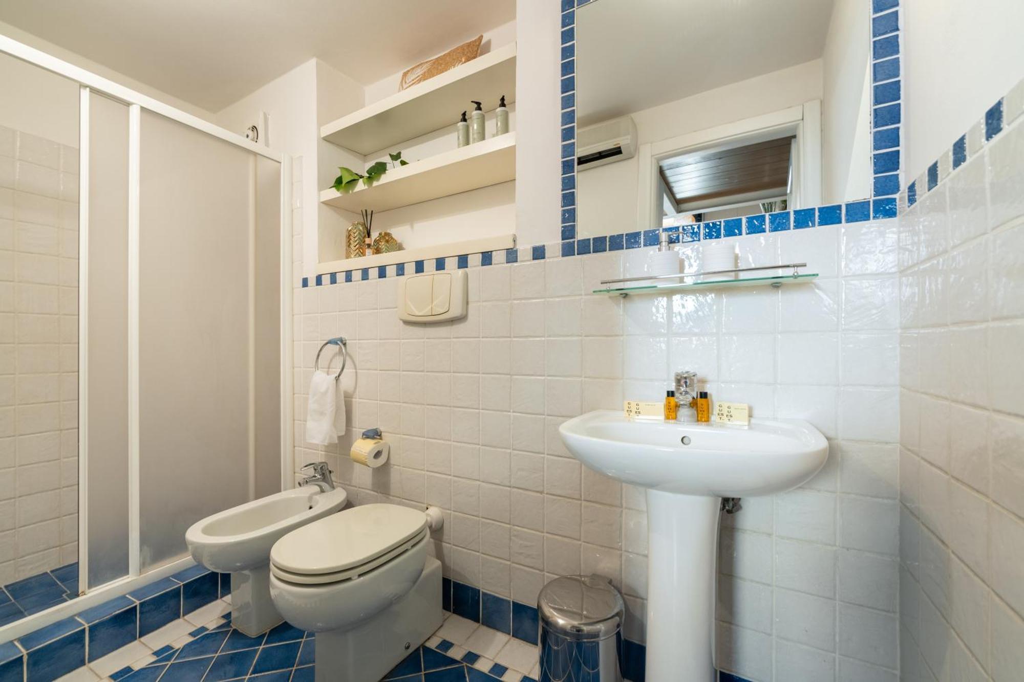 Via Cimabue 8B - Florence Charming Apartments - Metropolitan Loft In Florence - 20 Minute Walk To City Center - Excellent Base For Exploring - Less Than 5 Minute Walk To The Supermarket - Amazing Bakery On The Corner Zewnętrze zdjęcie